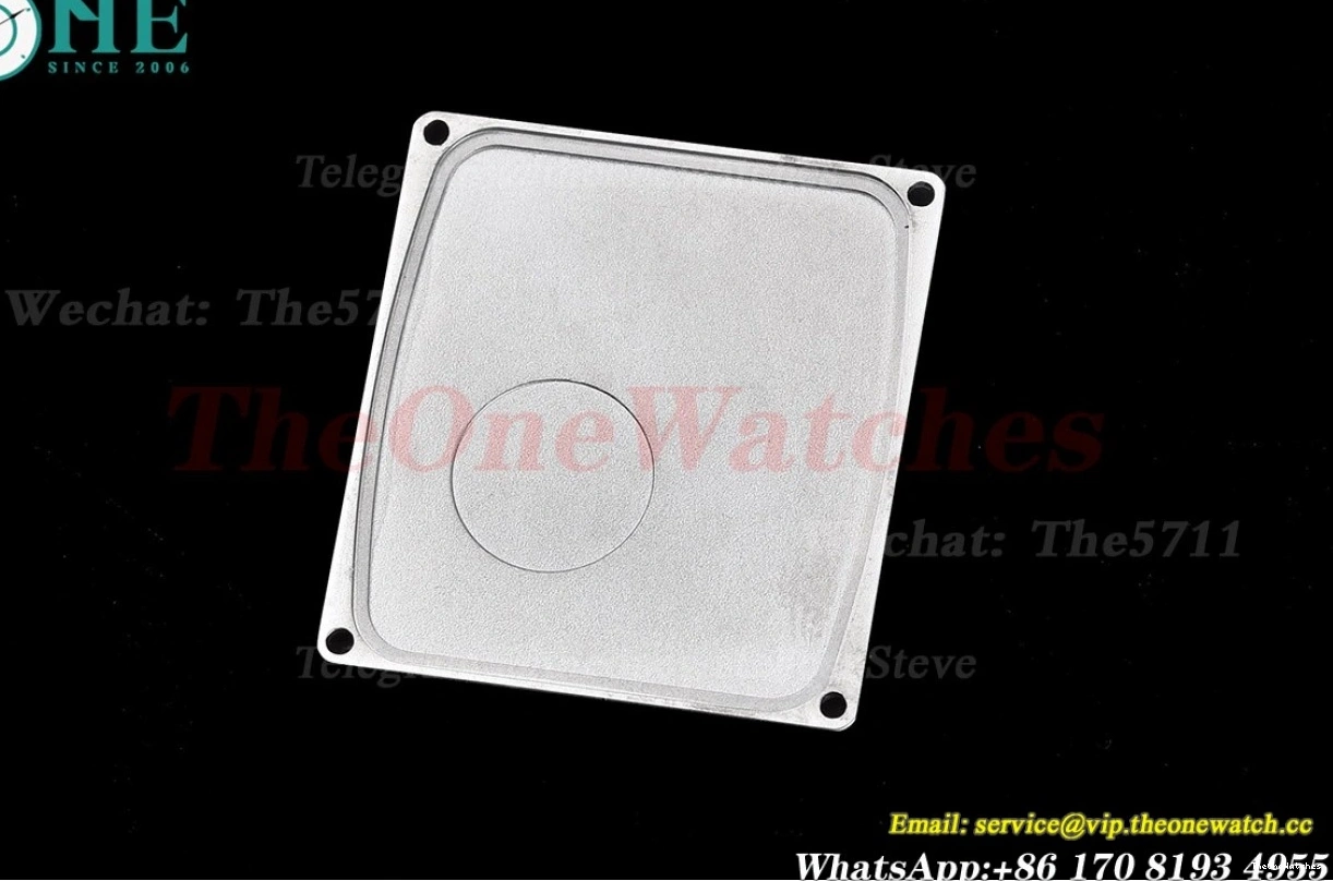 White Bracelet Diamond Bezel Tank K11F SS On Dial Must Quartz 0102